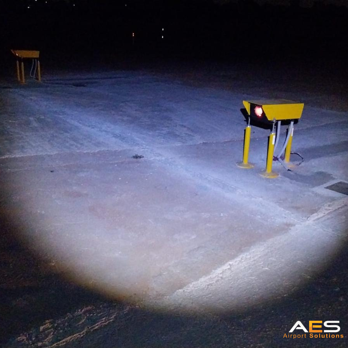 Redundant PAPI-LED Systems Installed at Valencia Airport | AES