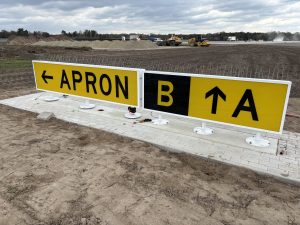 LED taxiway guidance signs and edge lights at Cottbus-Neuhausen airfield marking system